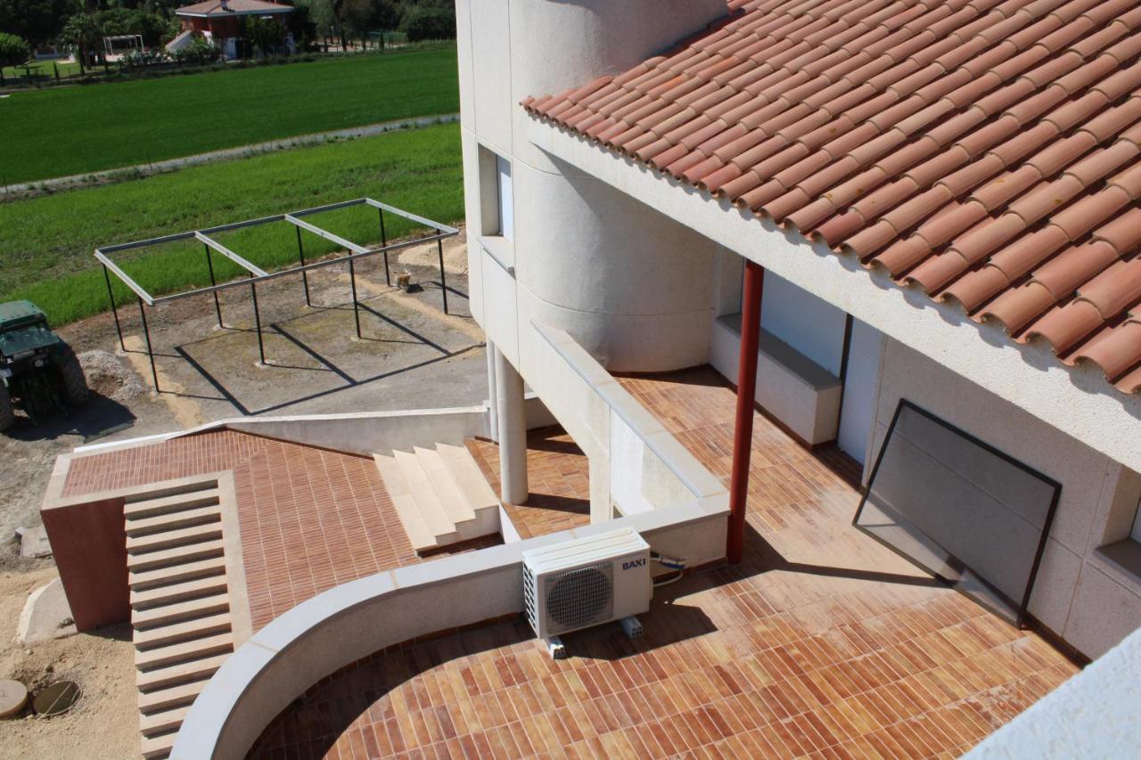 Villa De L'Ebre Deltebre Exterior photo