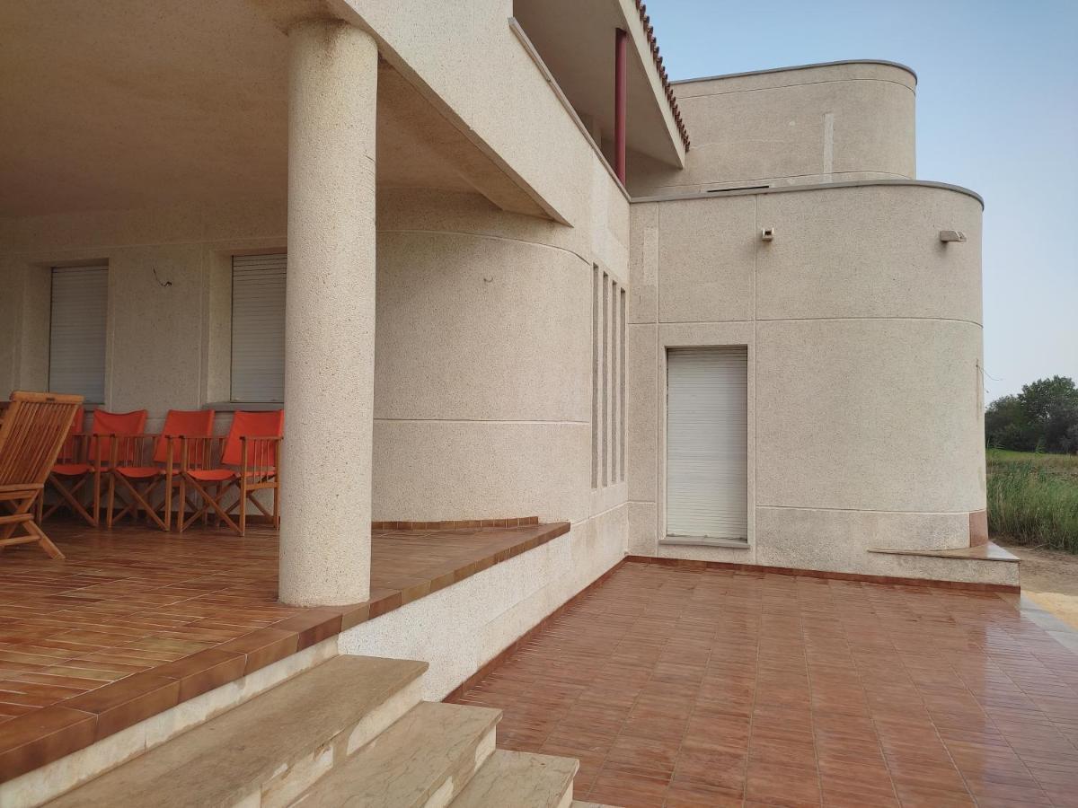Villa De L'Ebre Deltebre Exterior photo